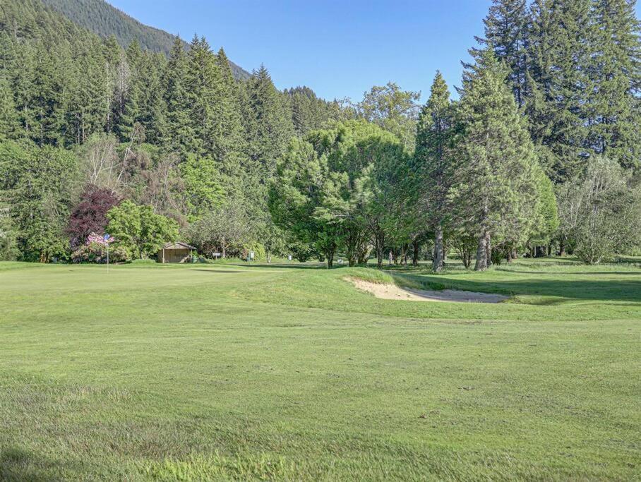 Ski-Mount Hood Charm-Welches,Golf And Ski Resort Condo,W&D, Wifi,Near Woods,Hiking,Fishing Mount Hood Village Ngoại thất bức ảnh