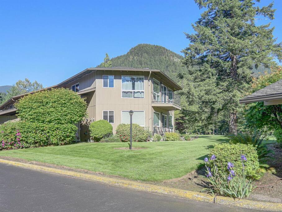 Ski-Mount Hood Charm-Welches,Golf And Ski Resort Condo,W&D, Wifi,Near Woods,Hiking,Fishing Mount Hood Village Ngoại thất bức ảnh